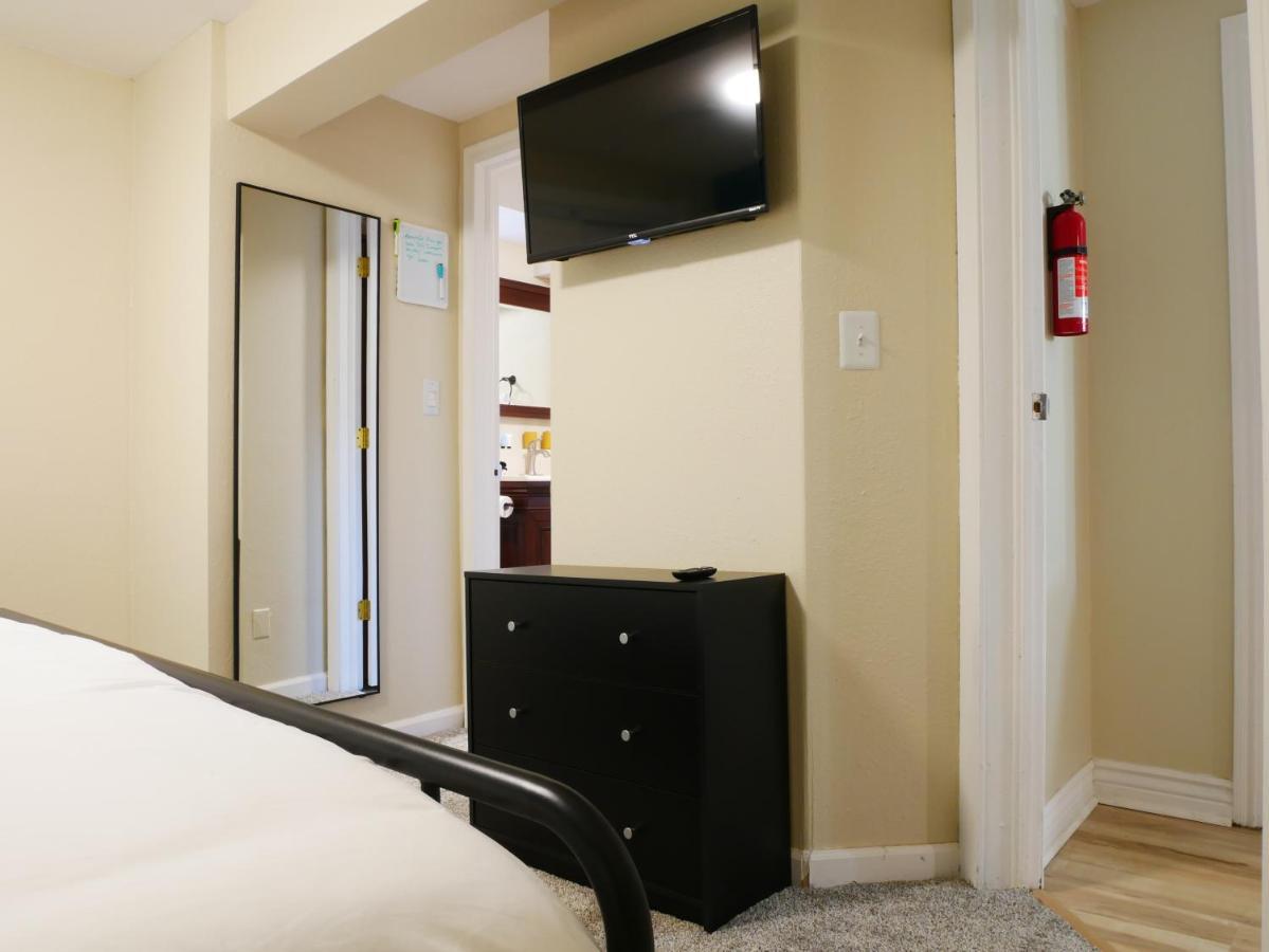 Apartamento Private Basement, Bath, Living Area In Morrison Exterior foto